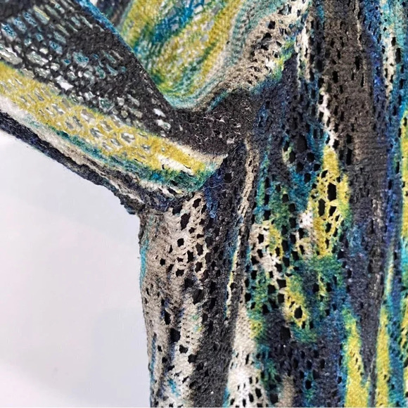 Clientele Watercolor Lace Overlay Frilly Blouse Size M - Picture 14 of 14